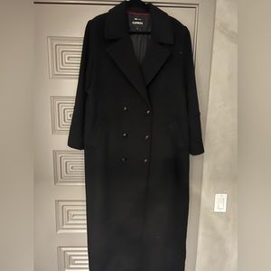100% Black Wool Coat